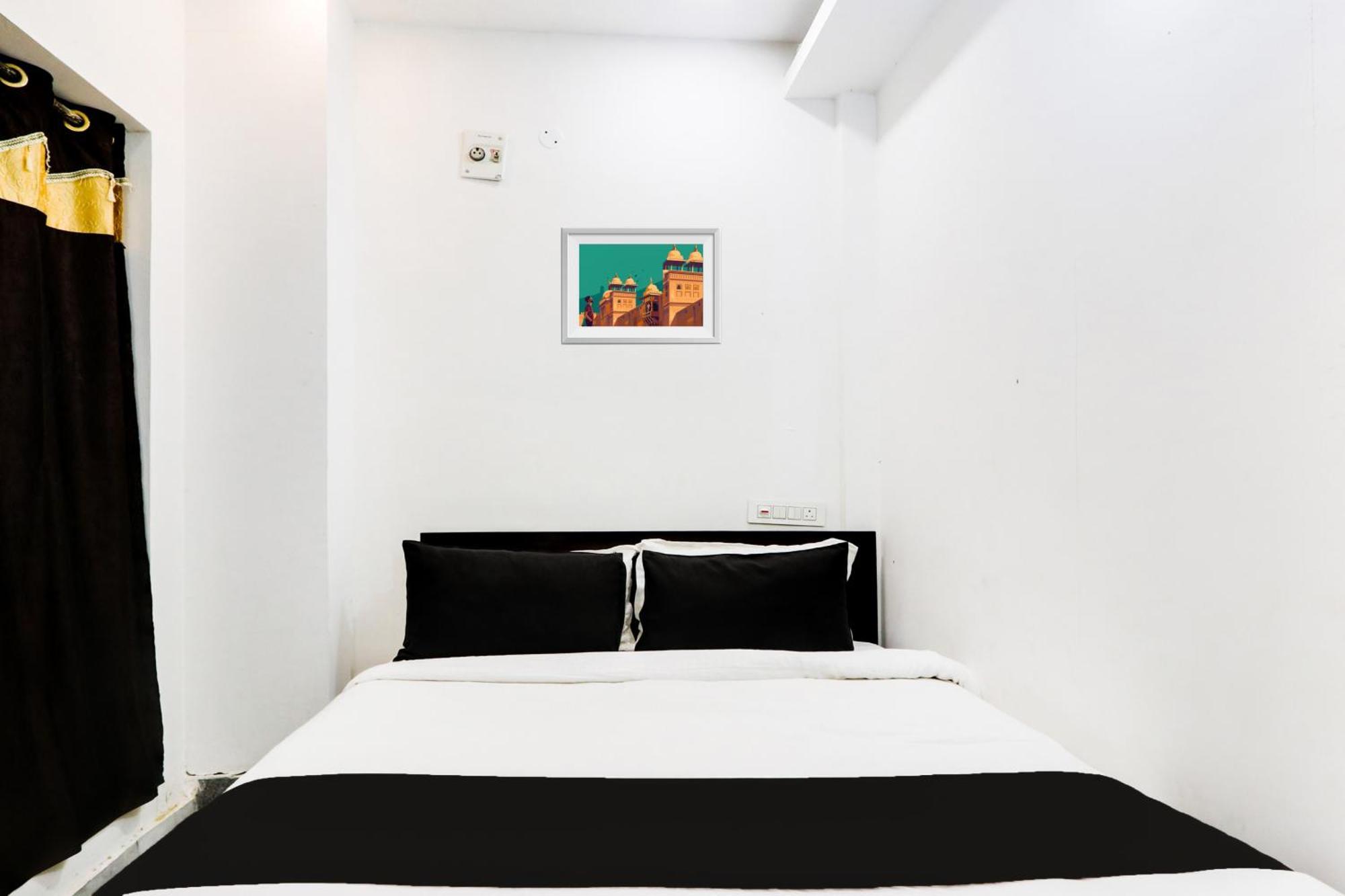 Hotel O City Inn Luxury Rooms Warangal Exteriör bild