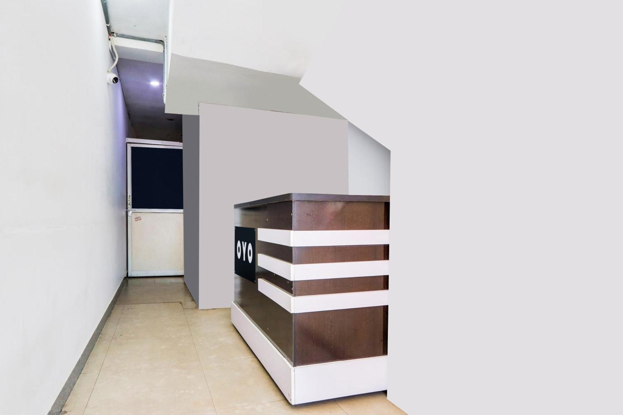 Hotel O City Inn Luxury Rooms Warangal Exteriör bild